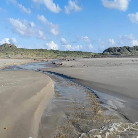 6 Person In Brovst-by Traum